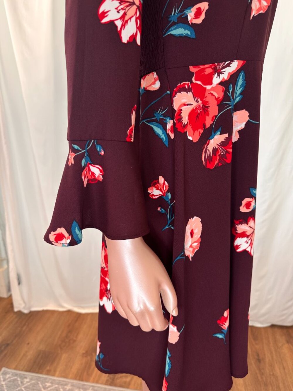 Old Navy Burgundy Floral Fit & Flare Bell Sleeve Dress | Small | A-1825 - Picture 7 of 16